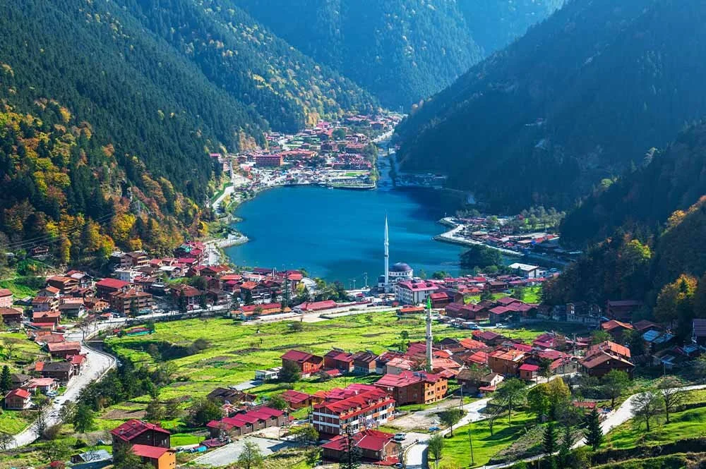 Karadeniz Yaylalar ve Batum Turu 4 Gece Otel Konaklamalı İstanbul Çıkışlı