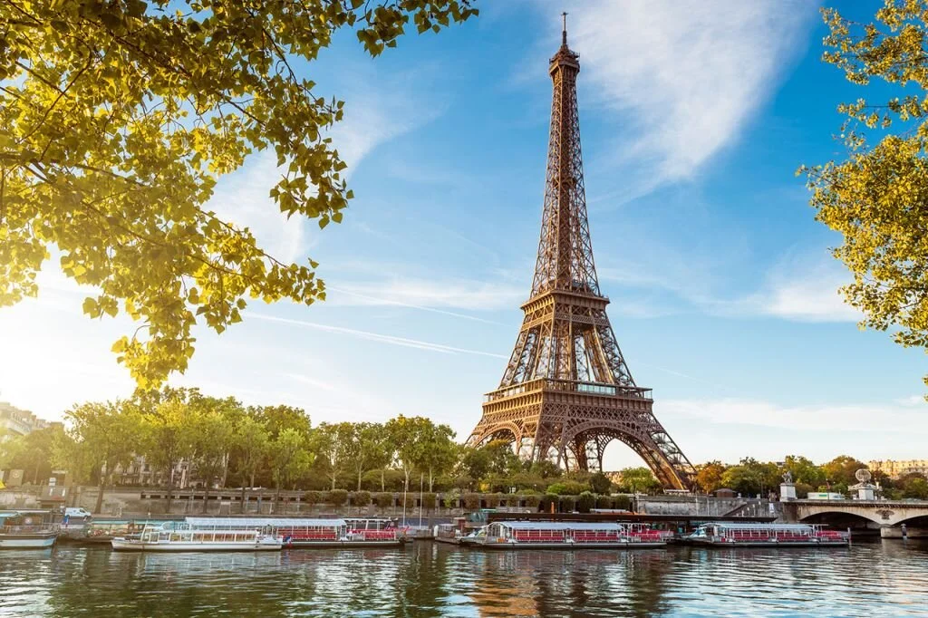 Paris & Disneyland - Pegasus Havayolları (Gidiş PC1133) 4 Gece